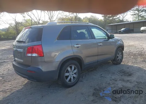 2013 Kia Sorento Lx V6 из США, поврежденный, VIN 5XYKT4A25DG322978